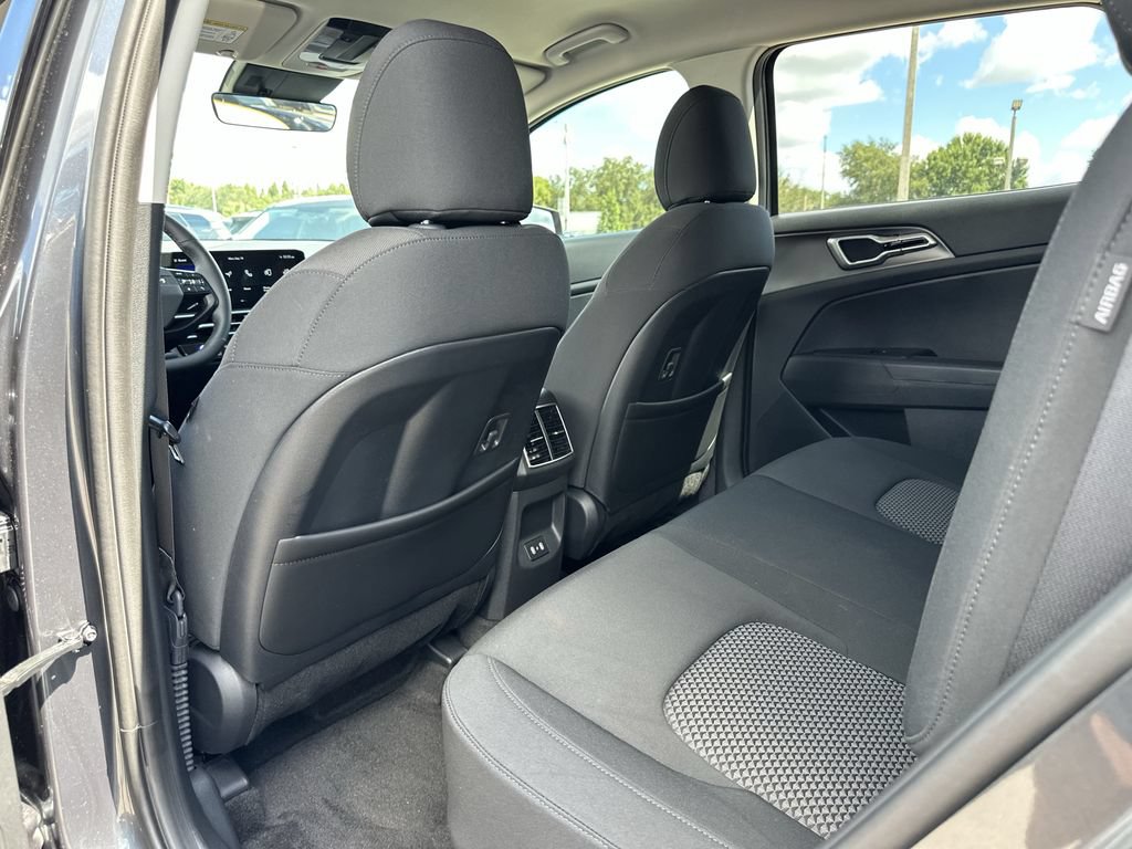 New 2027 Kia Sportage S FWD image 14