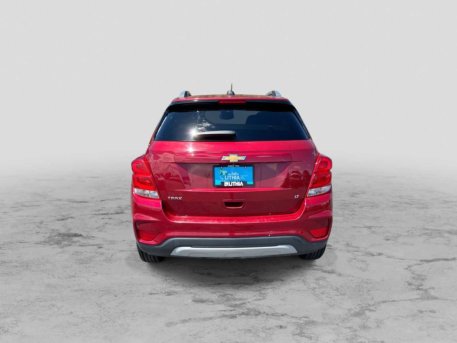 Used 2018 Chevrolet Trax LT w/ LT Convenience Package FWD image 7