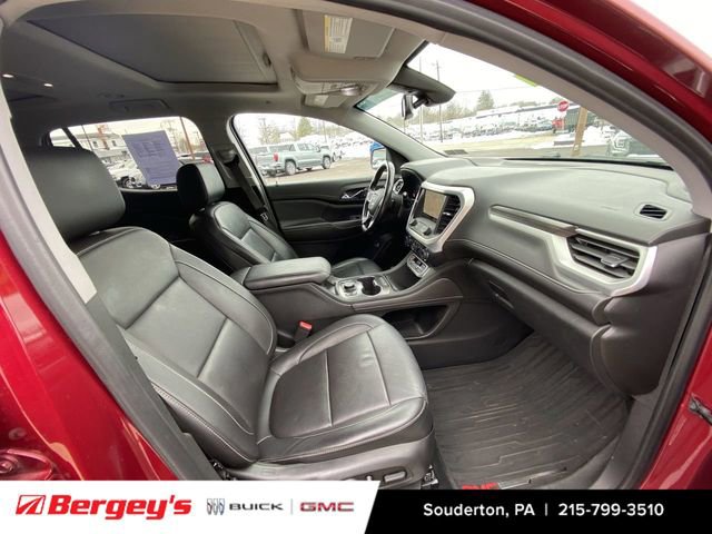 Used 2020 GMC Acadia SLT w/ Driver Alert Package II image 31