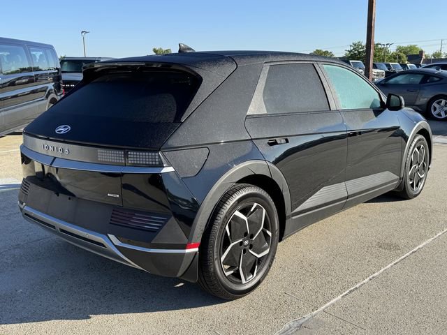 Used 2024 Hyundai Ioniq 5 SE AWD/4WD image 3