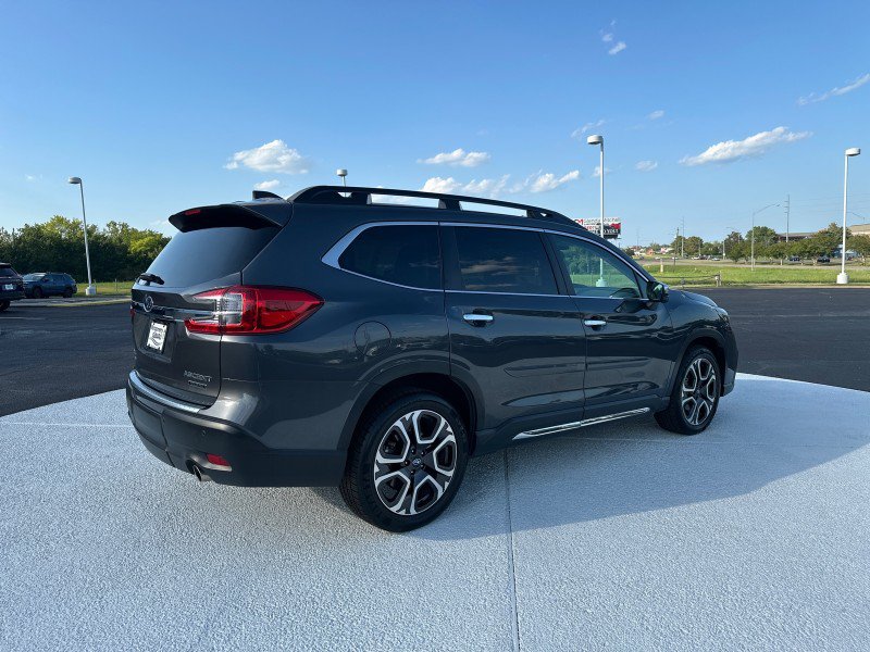 Certified 2023 Subaru Ascent Touring AWD/4WD image 7