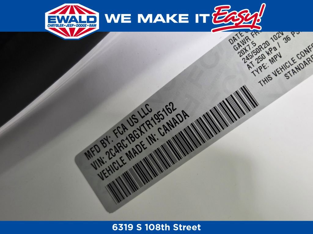 New 2026 Chrysler Pacifica Select w/ S Appearance Package image 23