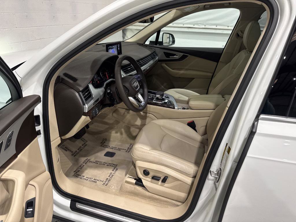 Used 2018 Audi Q7 2.0T Premium image 32