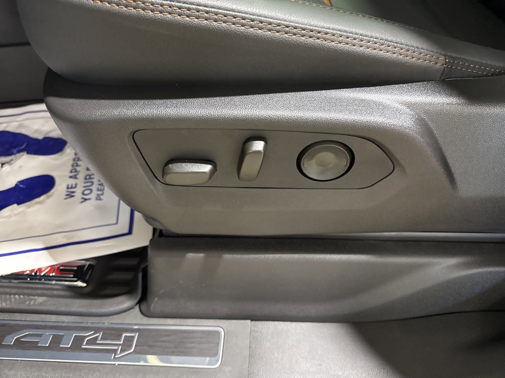 New 2026 GMC Sierra 2500 AT4 w/ AT4 Premium Plus Package image 19