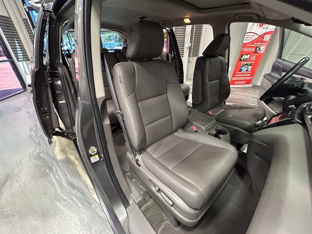 Used 2016 Honda Odyssey EX-L image 4
