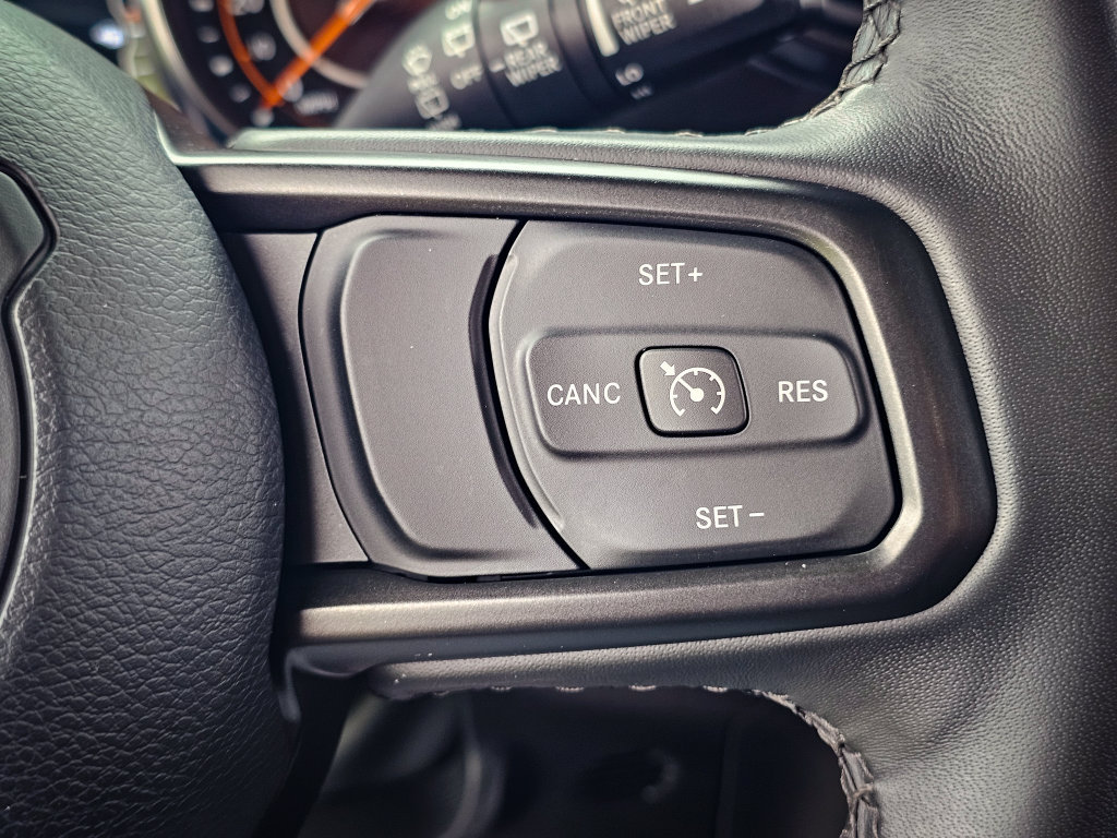 Used 2022 Jeep Wrangler Unlimited Sport AWD/4WD image 18