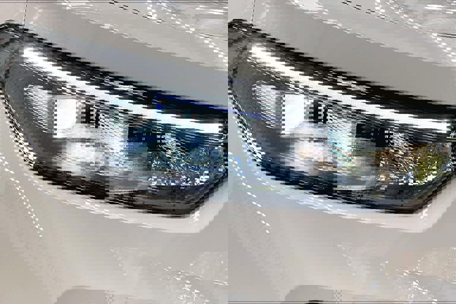 New 2026 Volkswagen Tiguan SE R-Line image 33