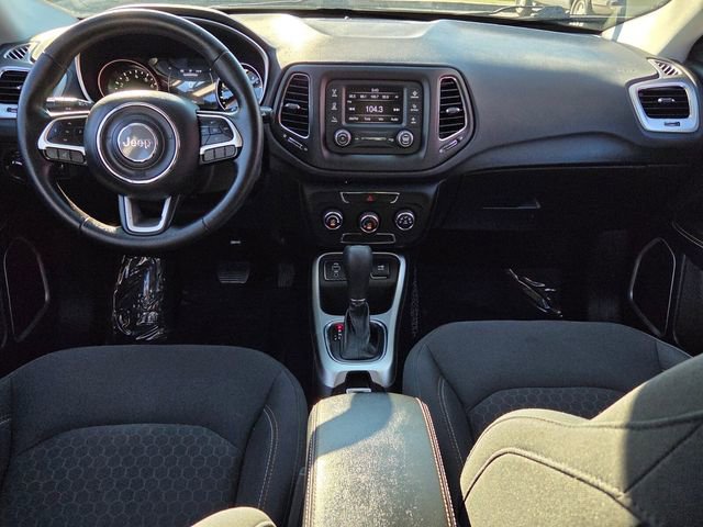 Used 2018 Jeep Compass Sport image 12
