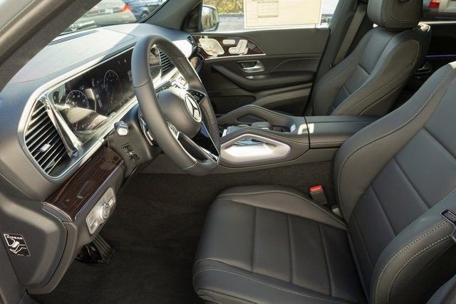 Certified 2025 Mercedes-Benz GLE 350 4MATIC image 2