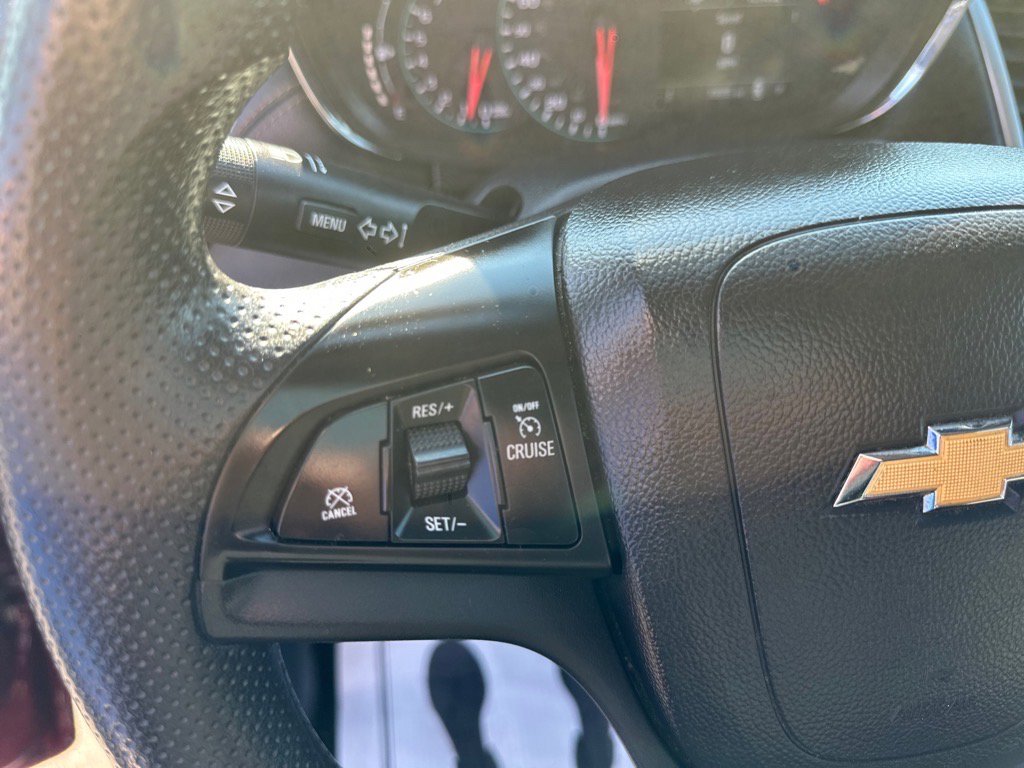 Used 2021 Chevrolet Trax LT image 22