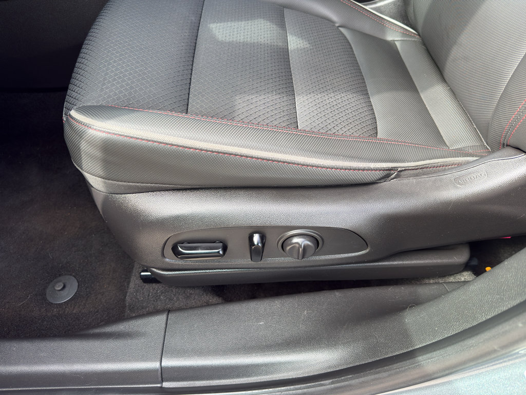 Used 2021 Chevrolet TrailBlazer RS w/ Convenience Package FWD image 16