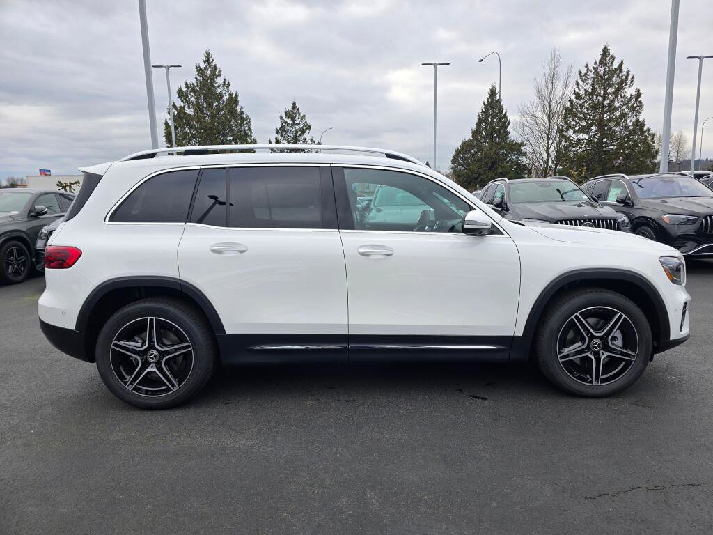 New 2026 Mercedes-Benz GLB 250 4MATIC image 7