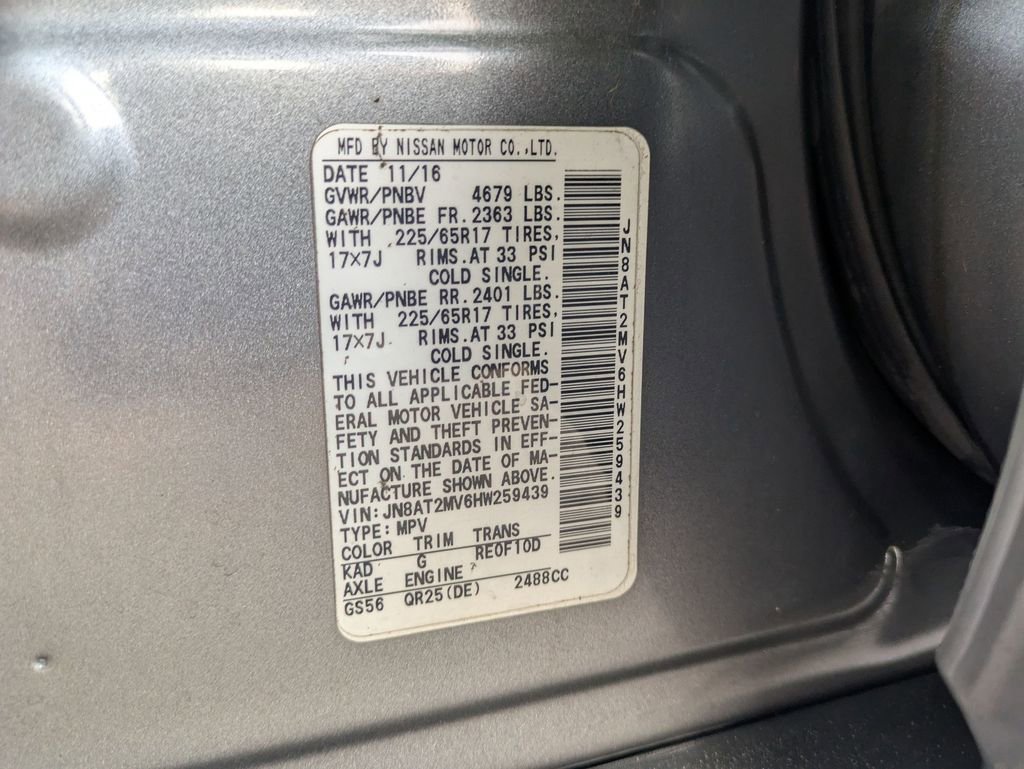 Used 2017 Nissan Rogue S image 23