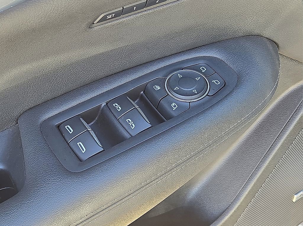 Used 2024 Cadillac XT6 Premium Luxury image 23