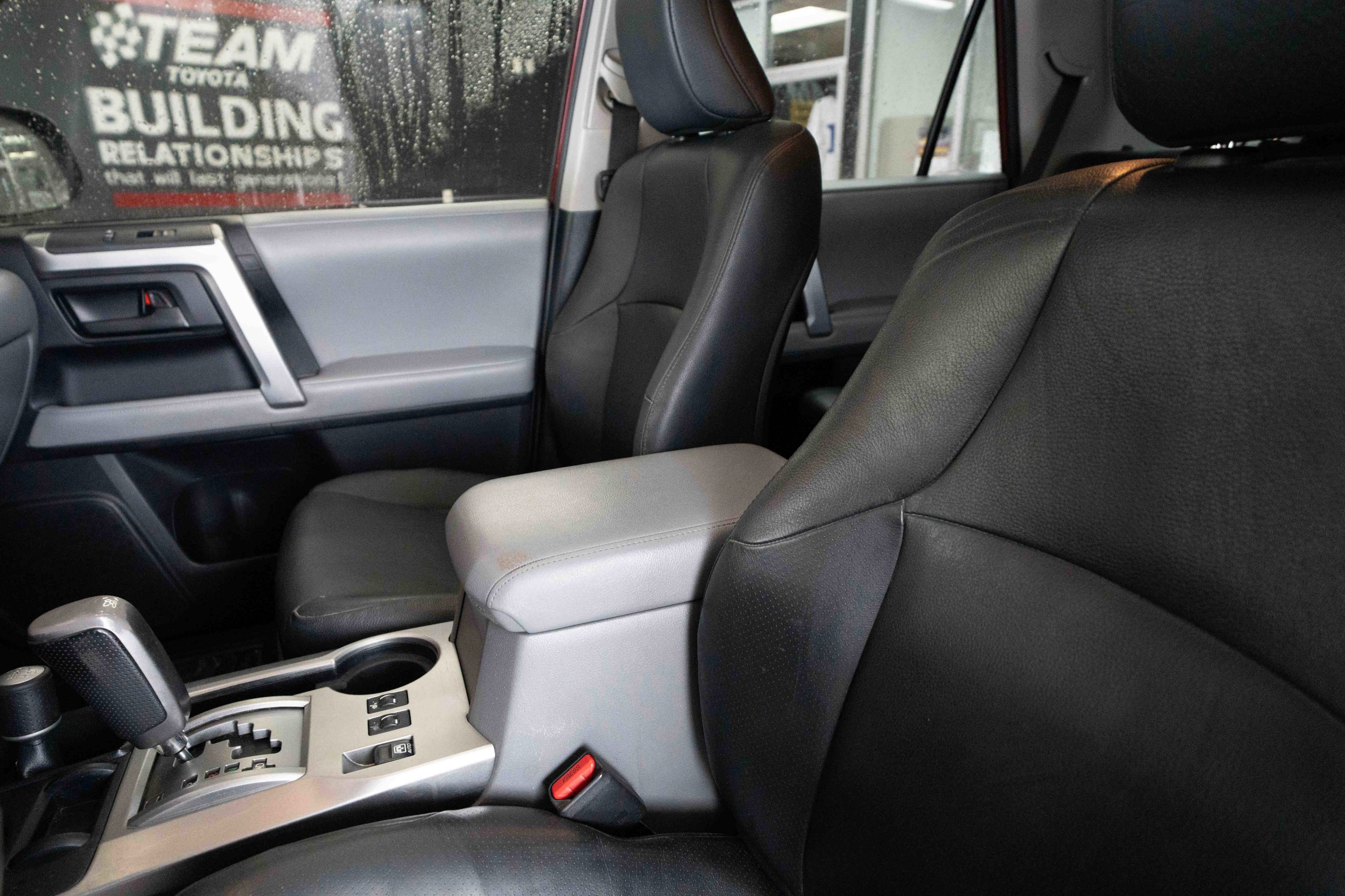 Used 2012 Toyota 4Runner SR5 w/ Premium Pkg image 10