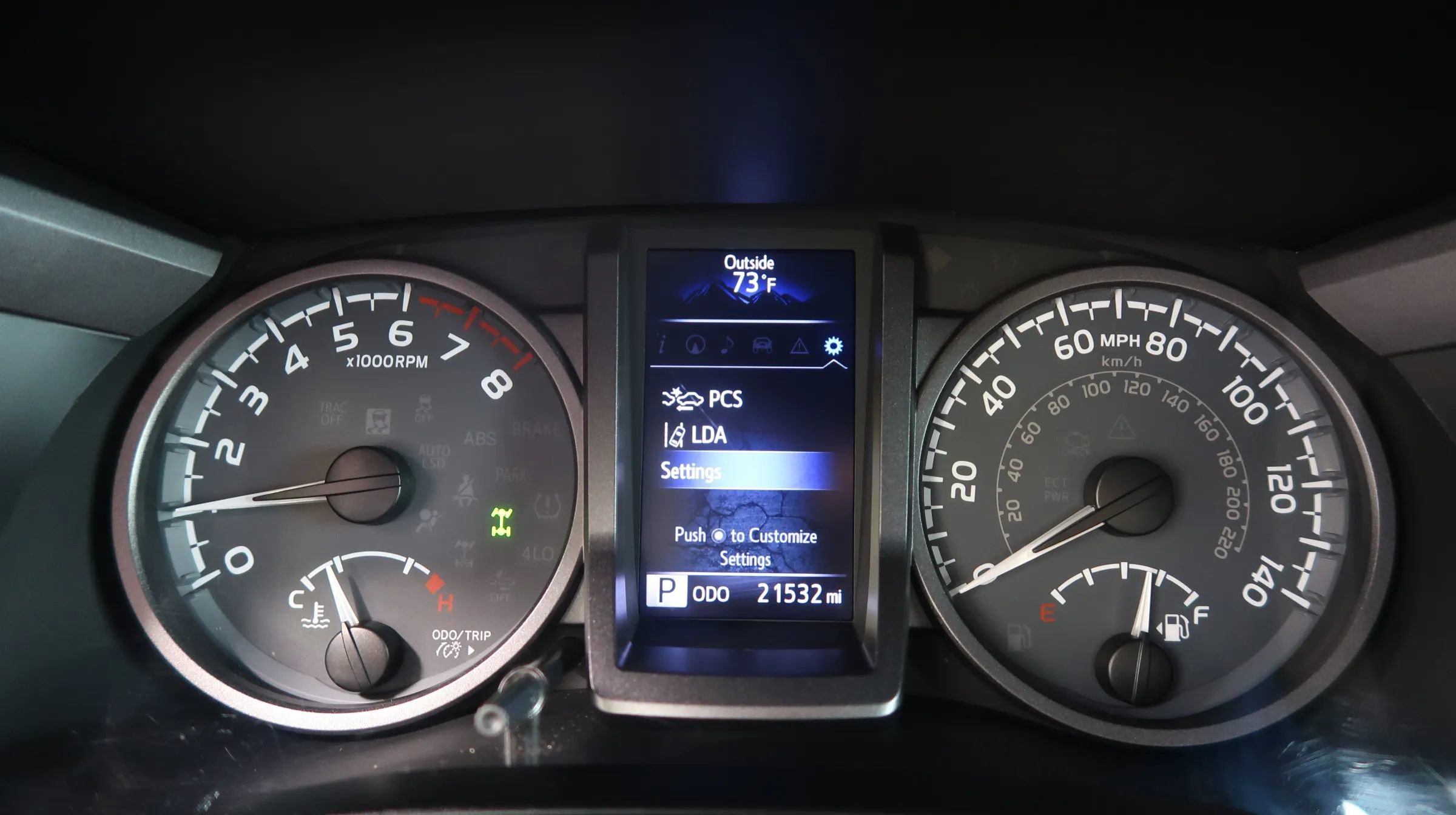 Used 2018 Toyota Tacoma TRD Off-Road AWD/4WD image 33