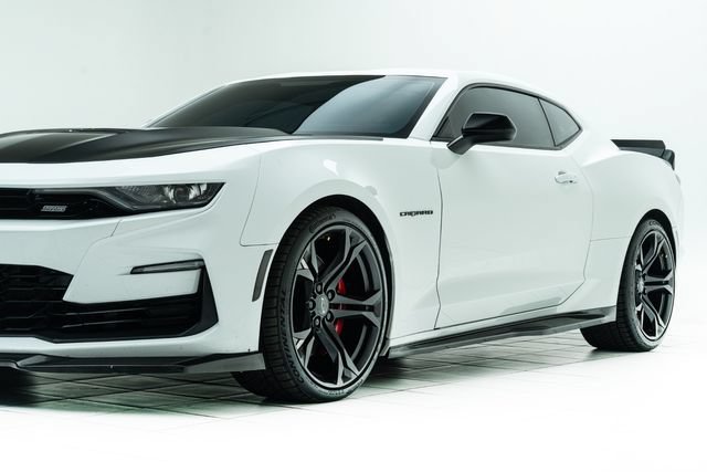 Used 2023 Chevrolet Camaro SS RWD image 9