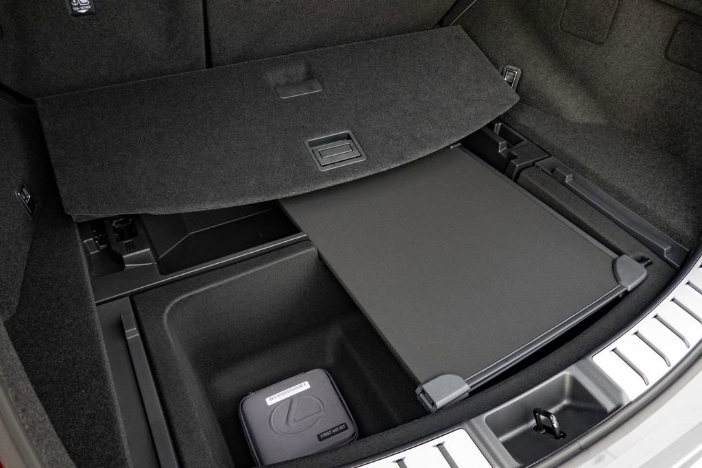 New 2026 Lexus NX 350h AWD w/ Premium Package image 10