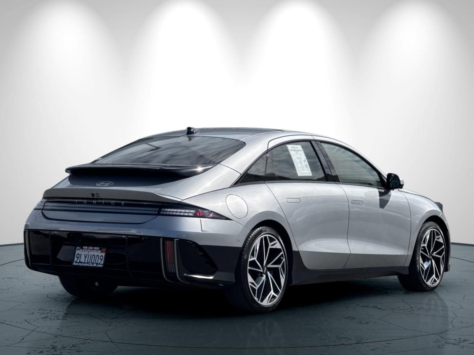 Used 2024 Hyundai Ioniq 6 Limited image 4