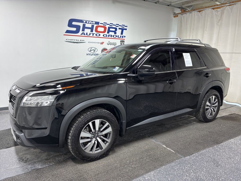 Used 2022 Nissan Pathfinder SL