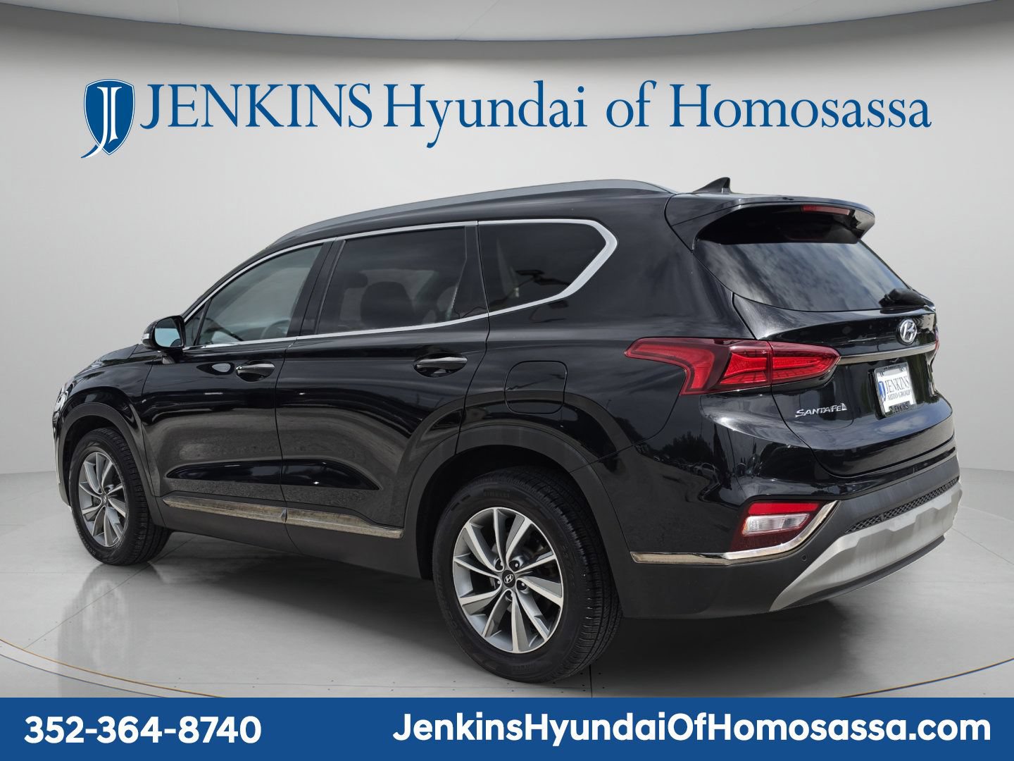 Used 2019 Hyundai Santa Fe AWD w/ Cargo Package image 7