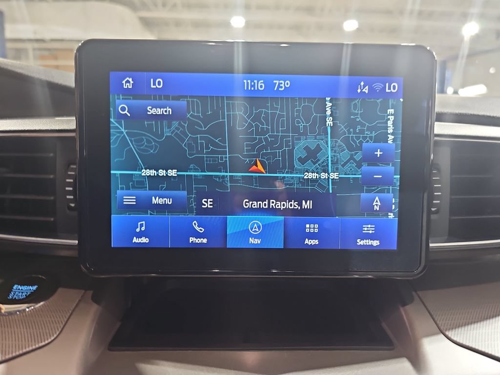 Used 2022 Ford Explorer XLT w/ Equipment Group 202A AWD/4WD image 30