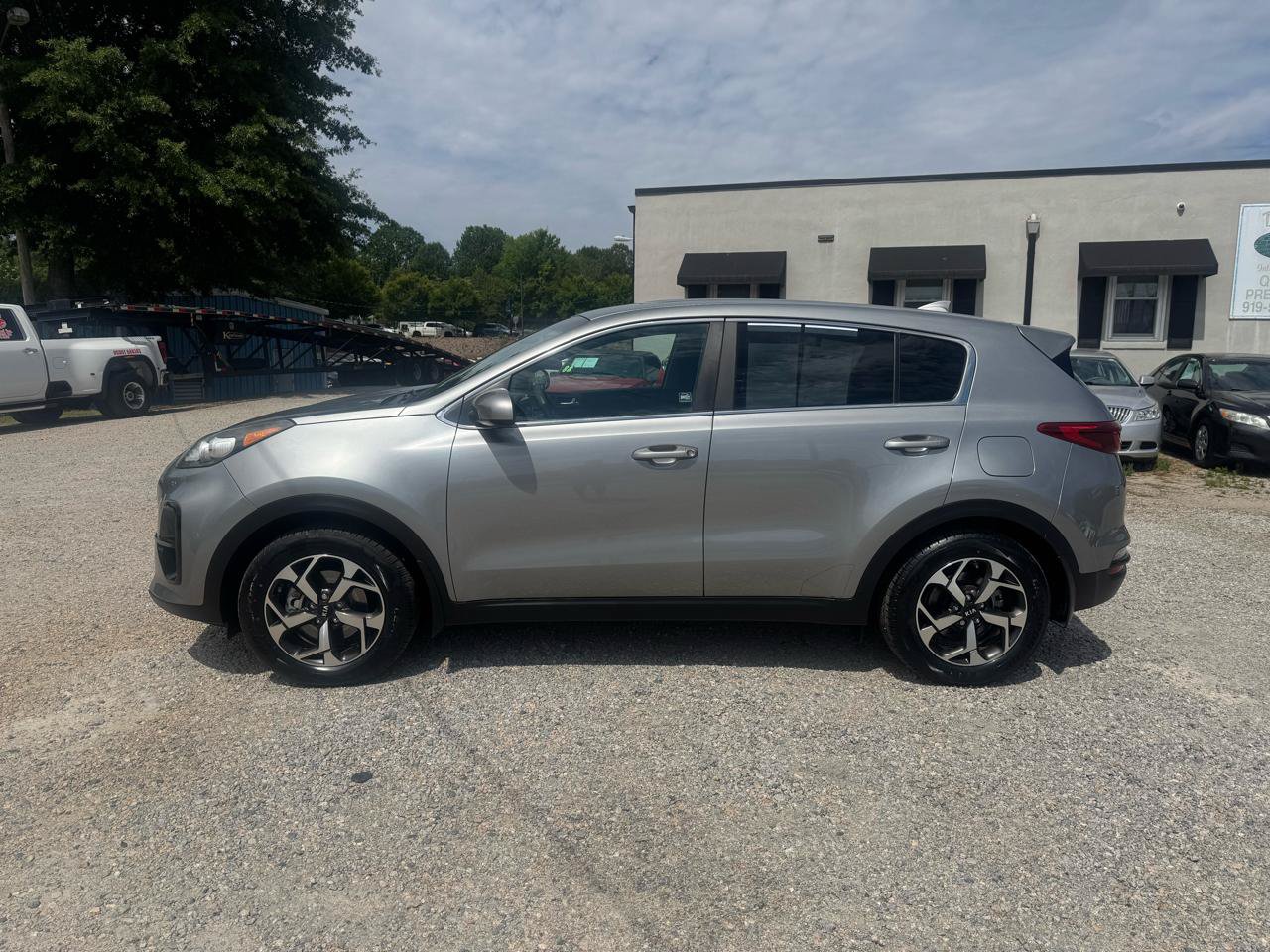 Used 2021 Kia Sportage LX FWD image 8