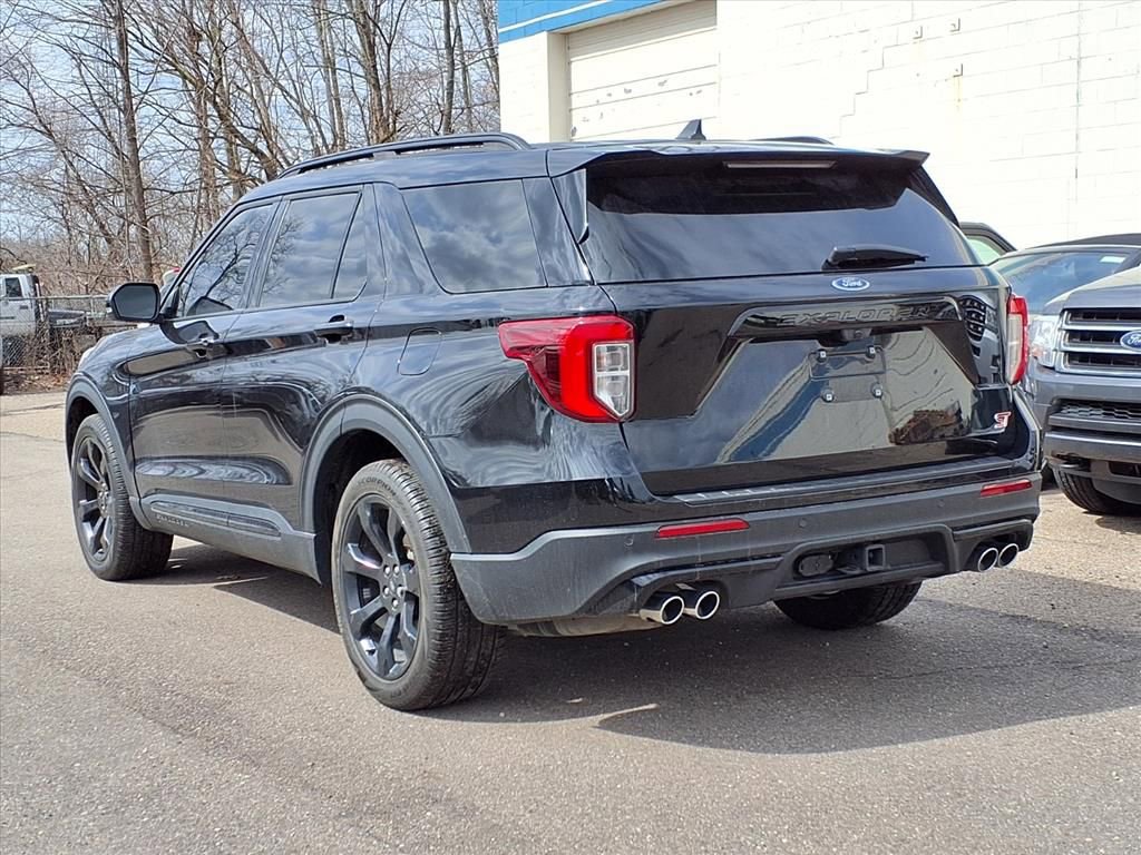 Used 2023 Ford Explorer ST w/ Equipment Group 401A image 3