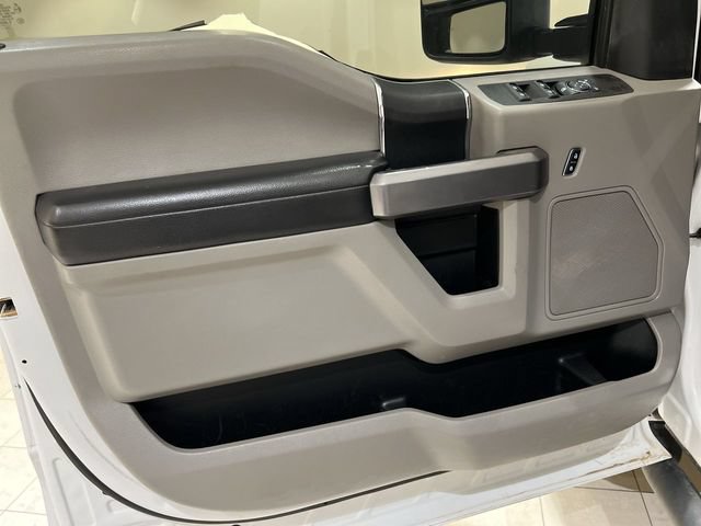 Used 2018 Ford F350 XLT AWD/4WD image 18