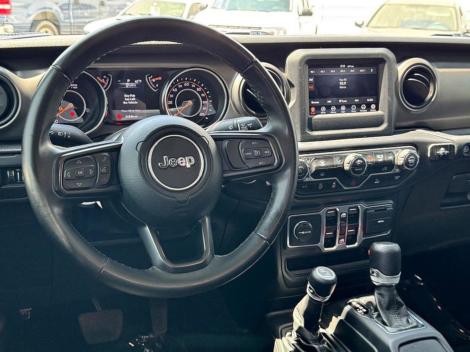 Used 2022 Jeep Gladiator Sport image 31