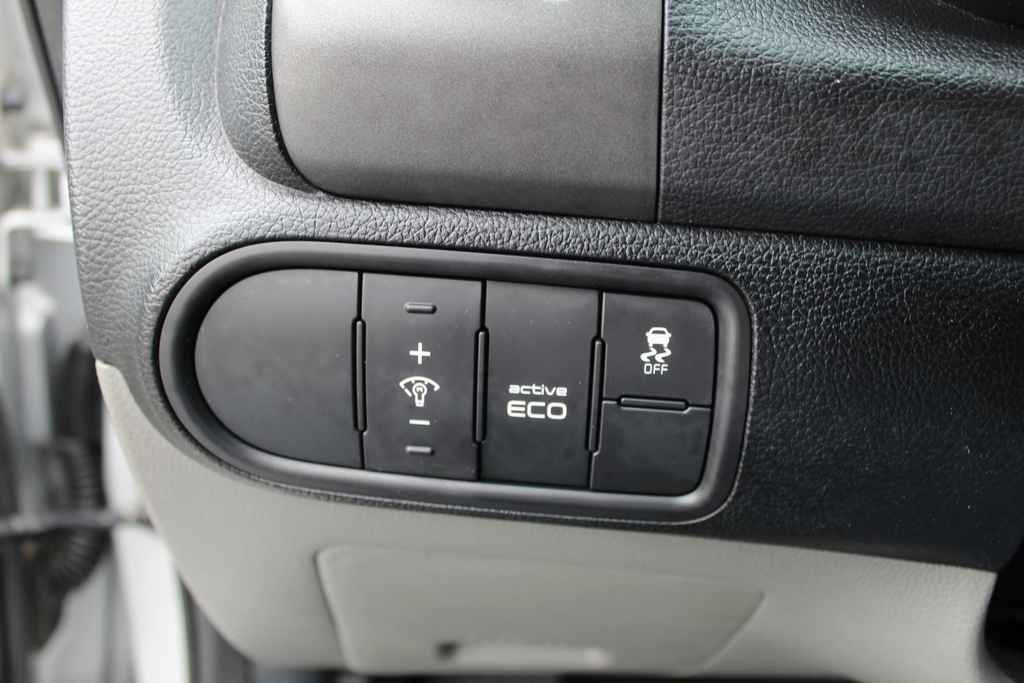Used 2015 Kia Forte LX FWD image 12
