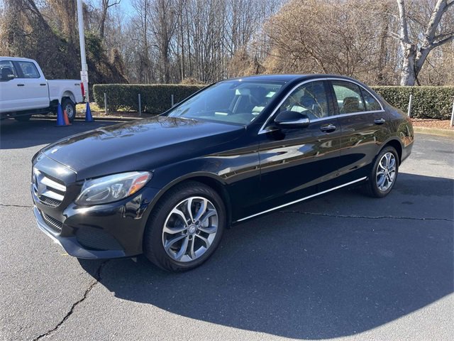 Used 2015 Mercedes-Benz C 300 4MATIC Sedan image 3