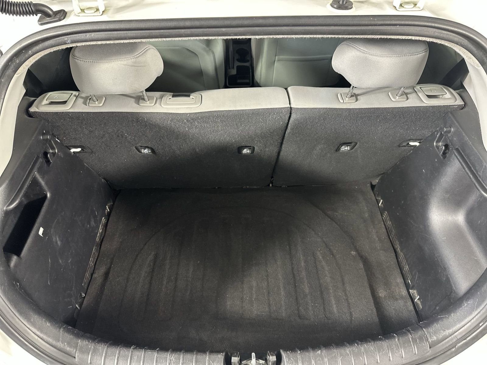 Used 2018 Kia Rio LX image 25