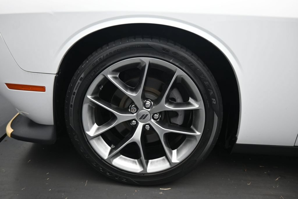 Used 2019 Dodge Challenger GT w/ Plus Package RWD image 43