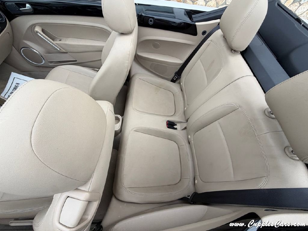 Used 2014 Volkswagen Beetle TDI image 22