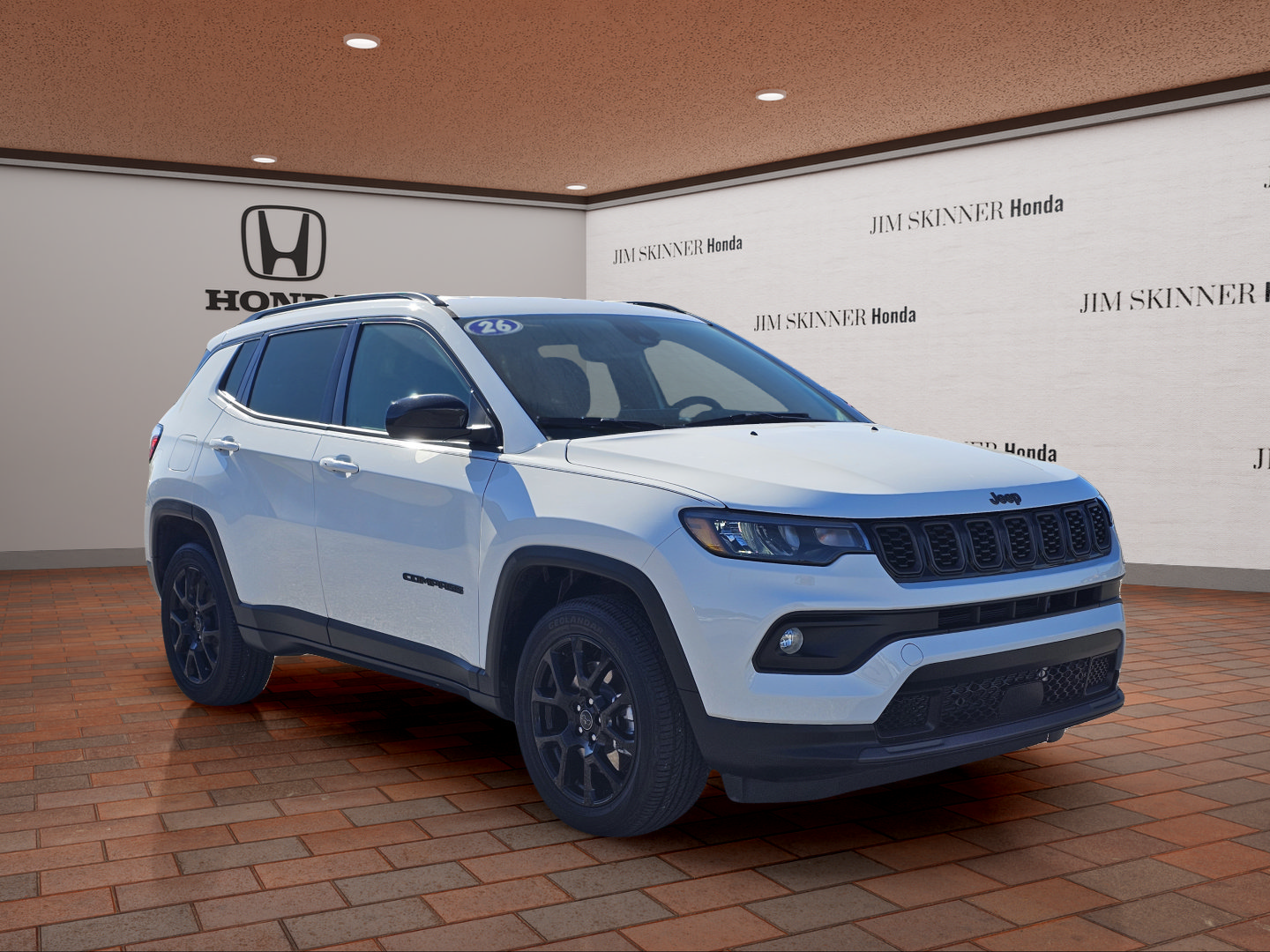 Used 2026 Jeep Compass Latitude AWD/4WD image 5