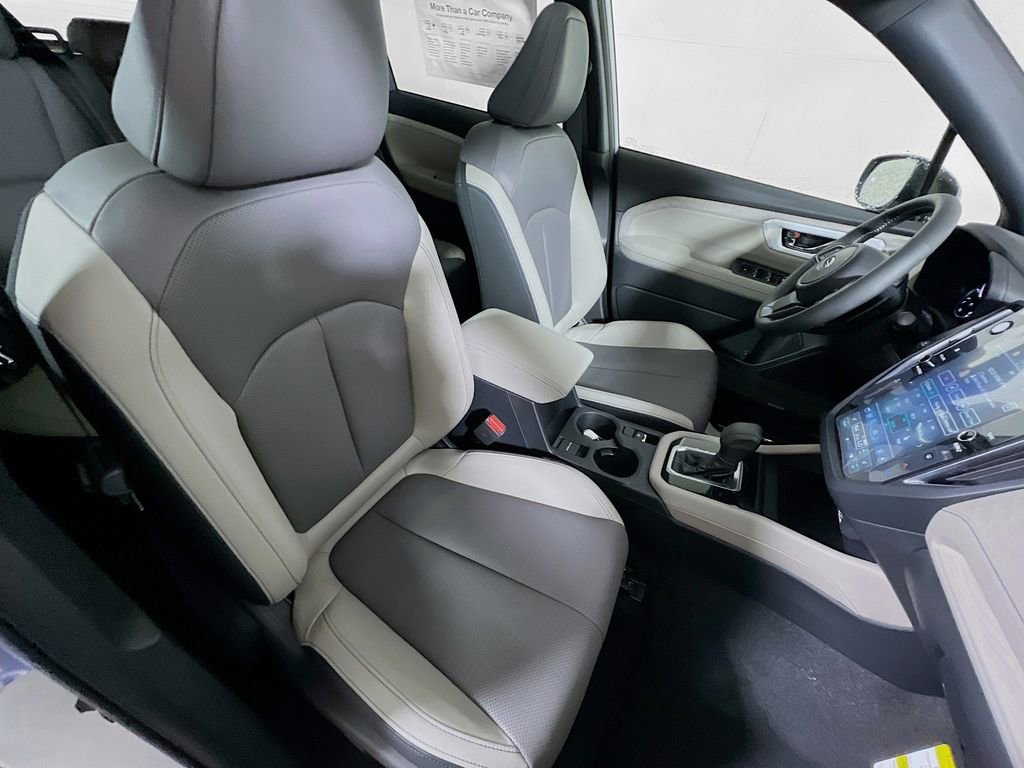 Certified 2025 Subaru Forester Limited w/ Popular Package #2 image 24