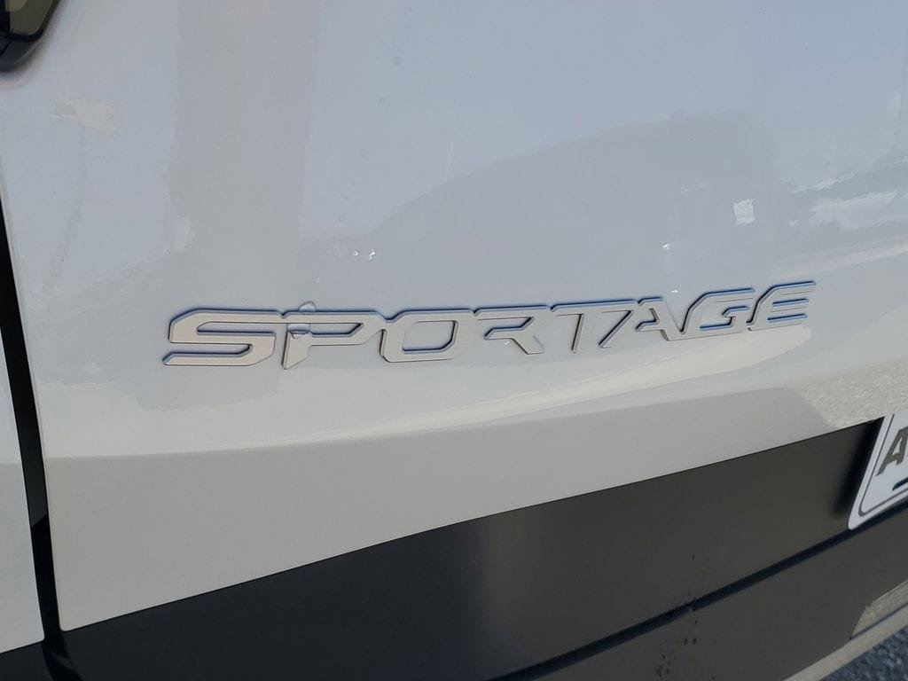 New 2026 Kia Sportage LX image 26