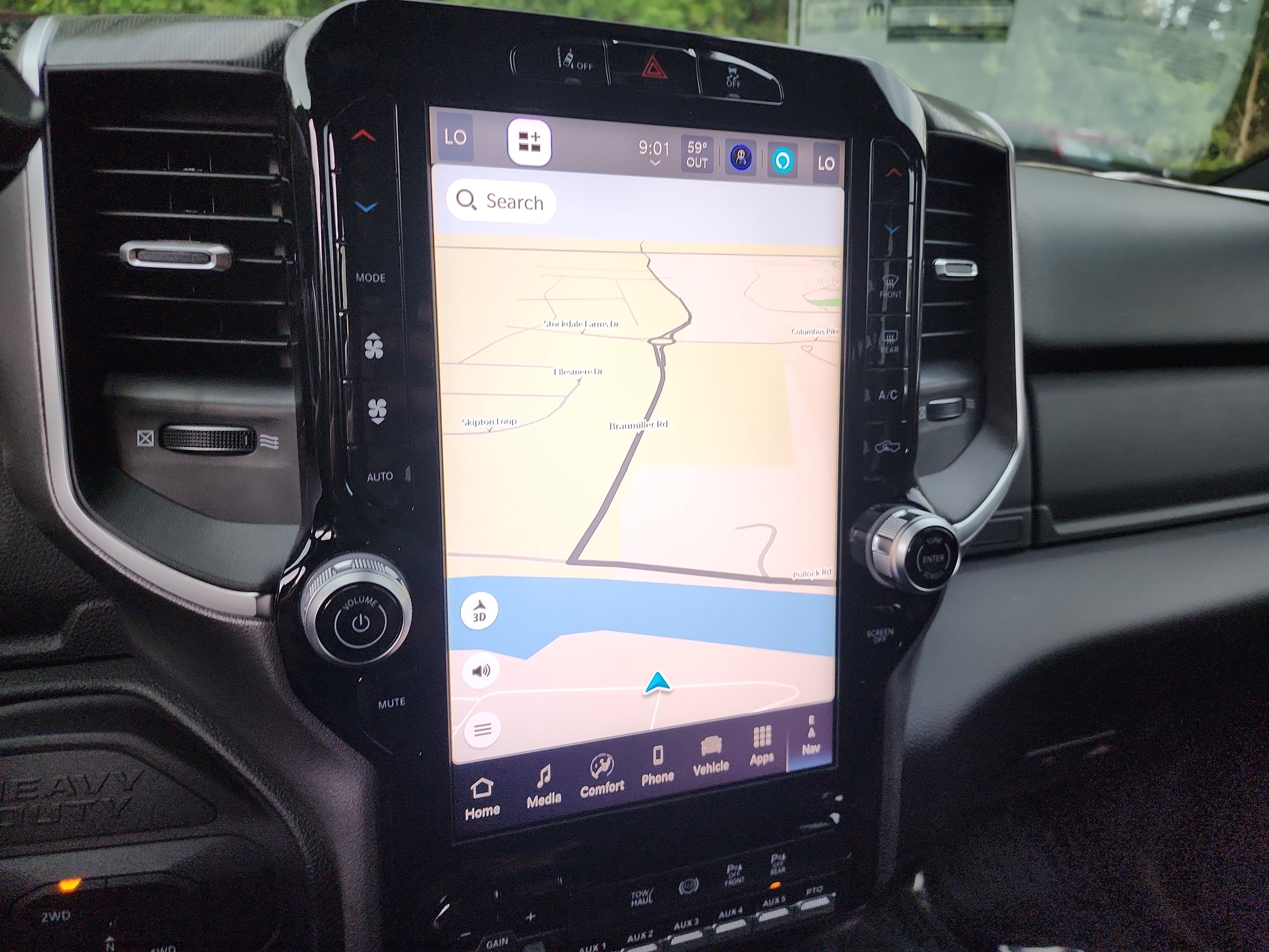 New 2026 RAM 5500 4x4 Crew Cab image 5