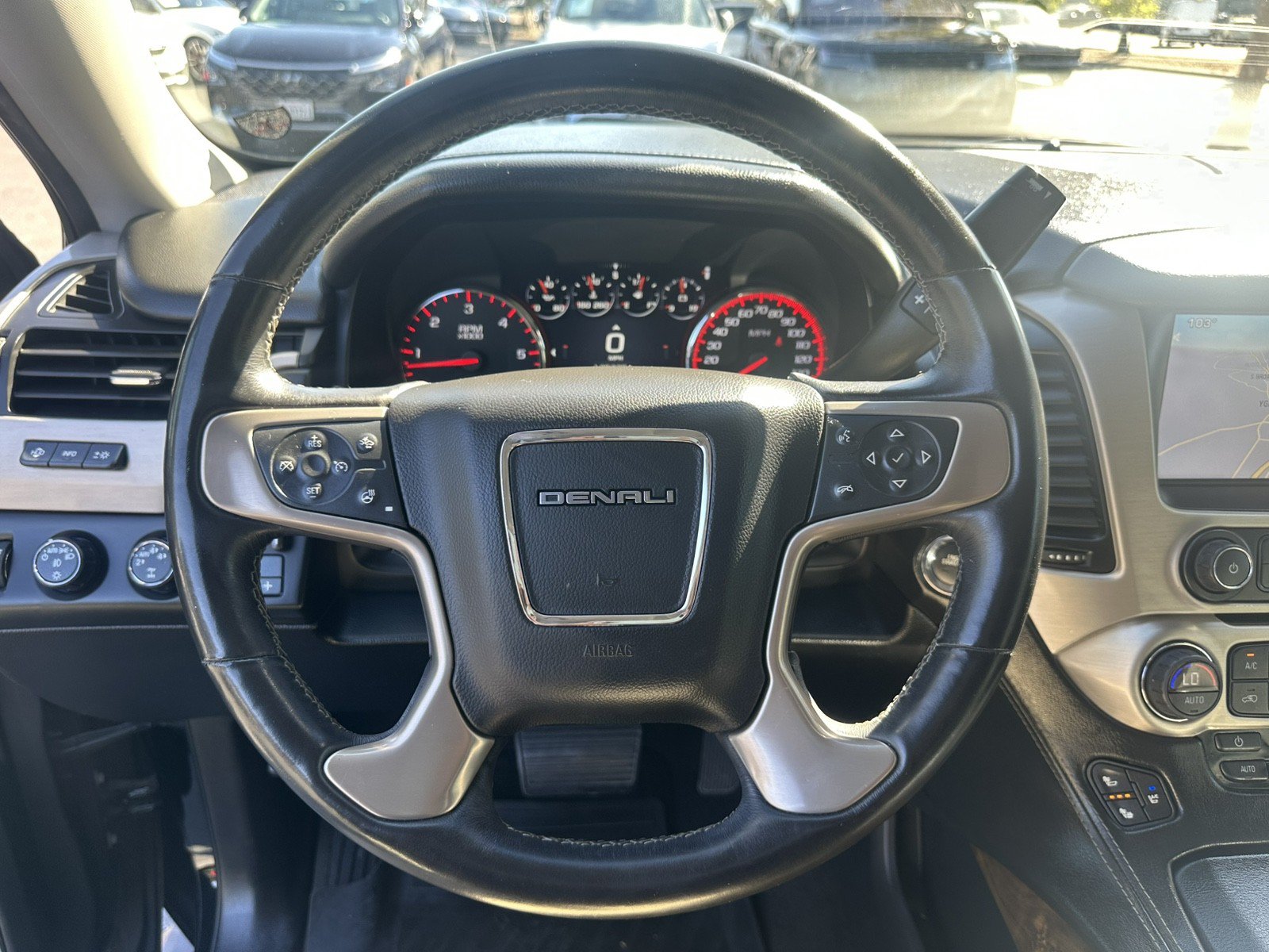 Used 2015 GMC Yukon Denali w/ Premium Package AWD/4WD image 14