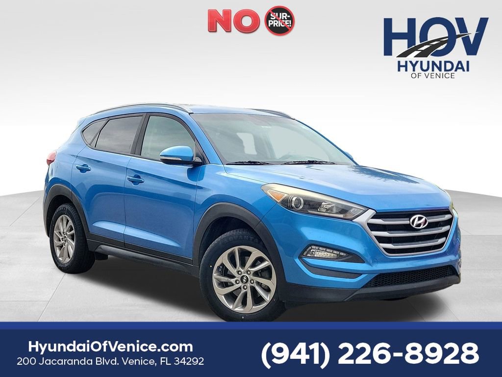 Used 2017 Hyundai Tucson SE Plus w/ Cargo Package FWD image 1