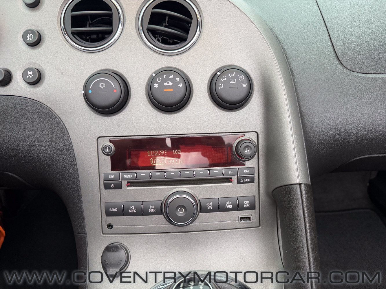 Used 2008 Pontiac Solstice GXP w/ Premium Package RWD image 15