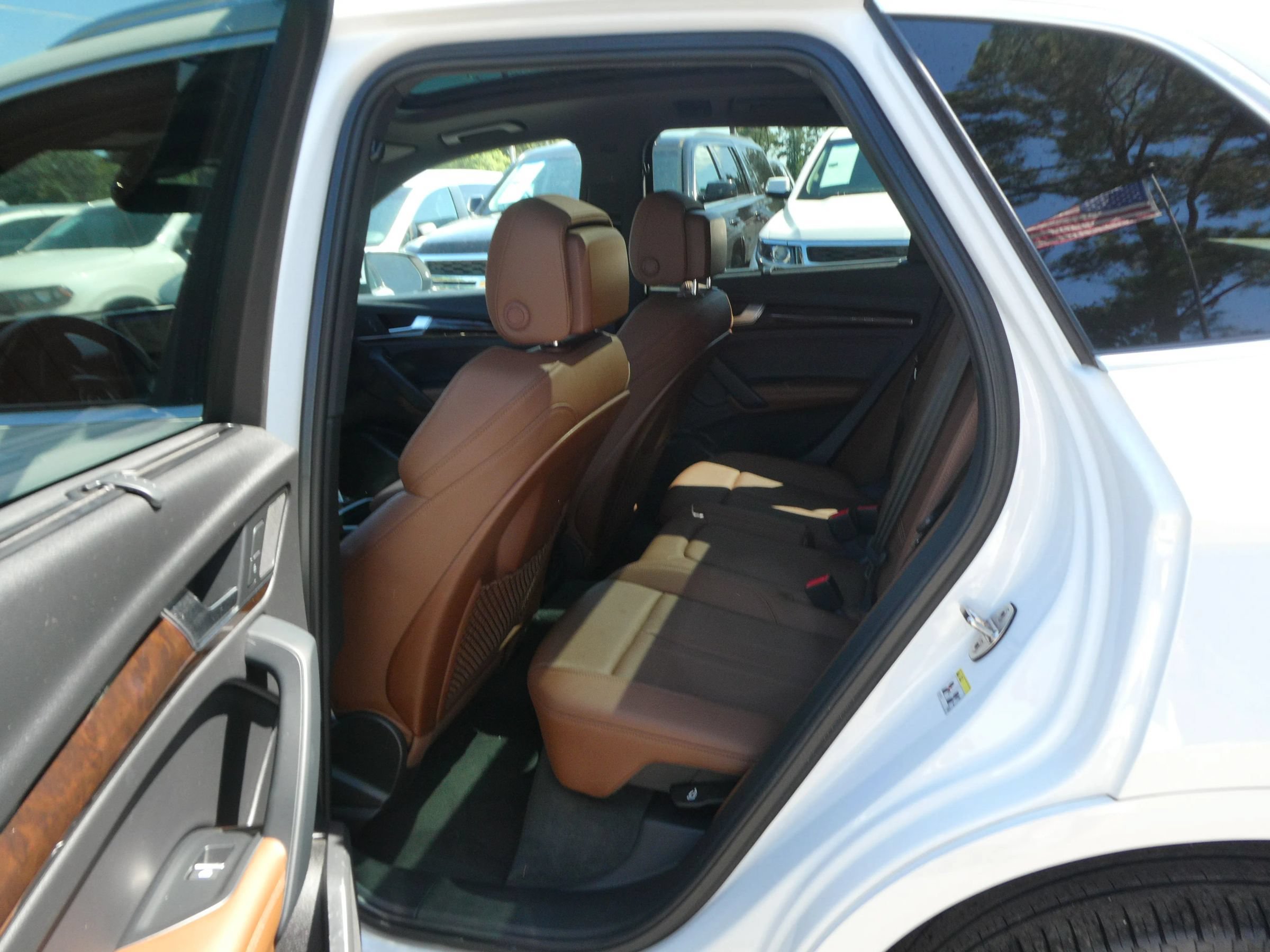 Used 2020 Audi Q5 2.0T Premium Plus w/ Premium Plus Package AWD/4WD image 32