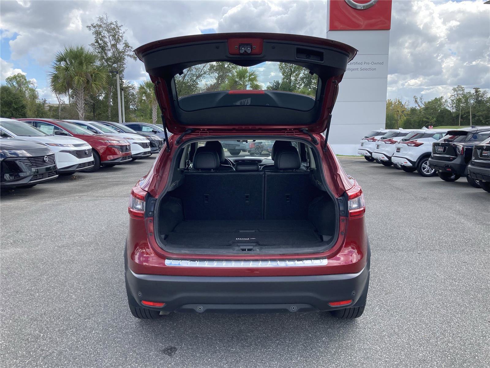 Used 2022 Nissan Rogue Sport SL image 36