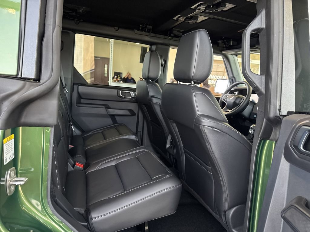 New 2025 Ford Bronco Outer Banks w/ Sasquatch Package image 16