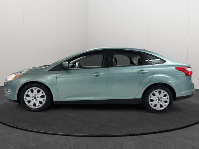 Used 2012 Ford Focus SE FWD image 3