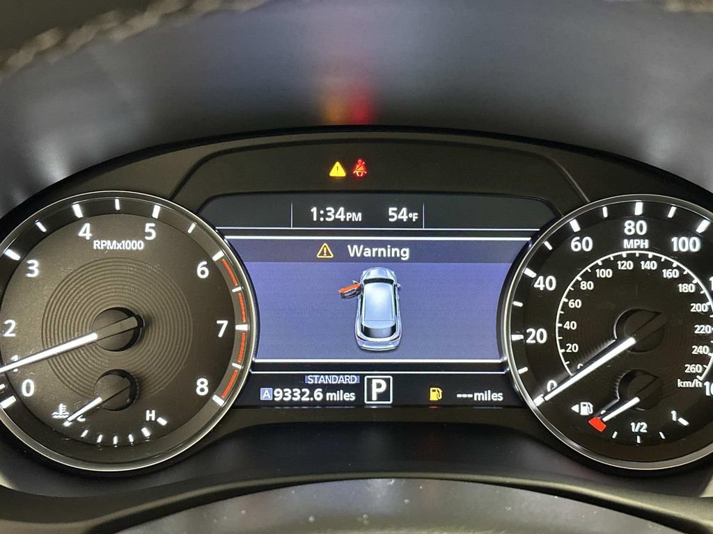 Certified 2023 INFINITI QX50 Luxe image 23