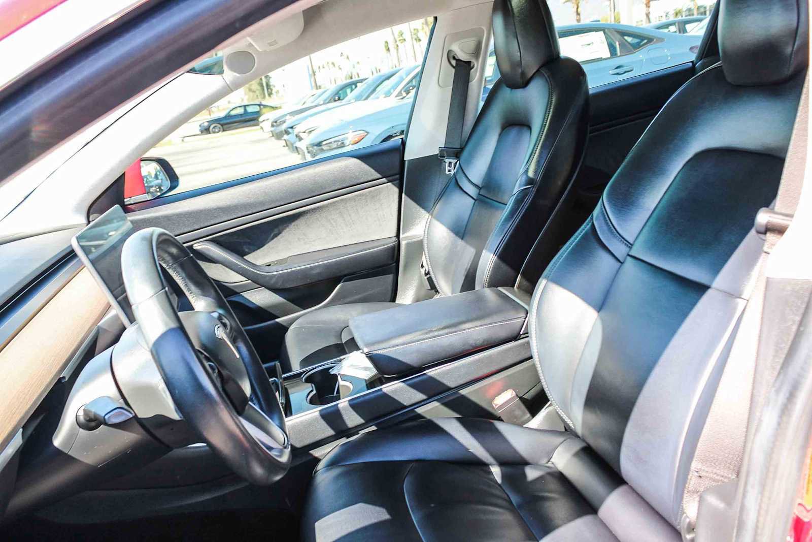 Used 2017 Tesla Model 3 Long Range image 14