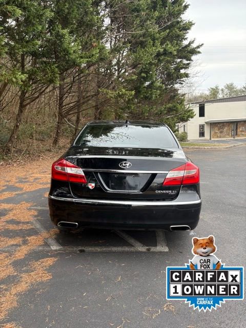 Used 2013 Hyundai Genesis 5.0 R-Spec image 5