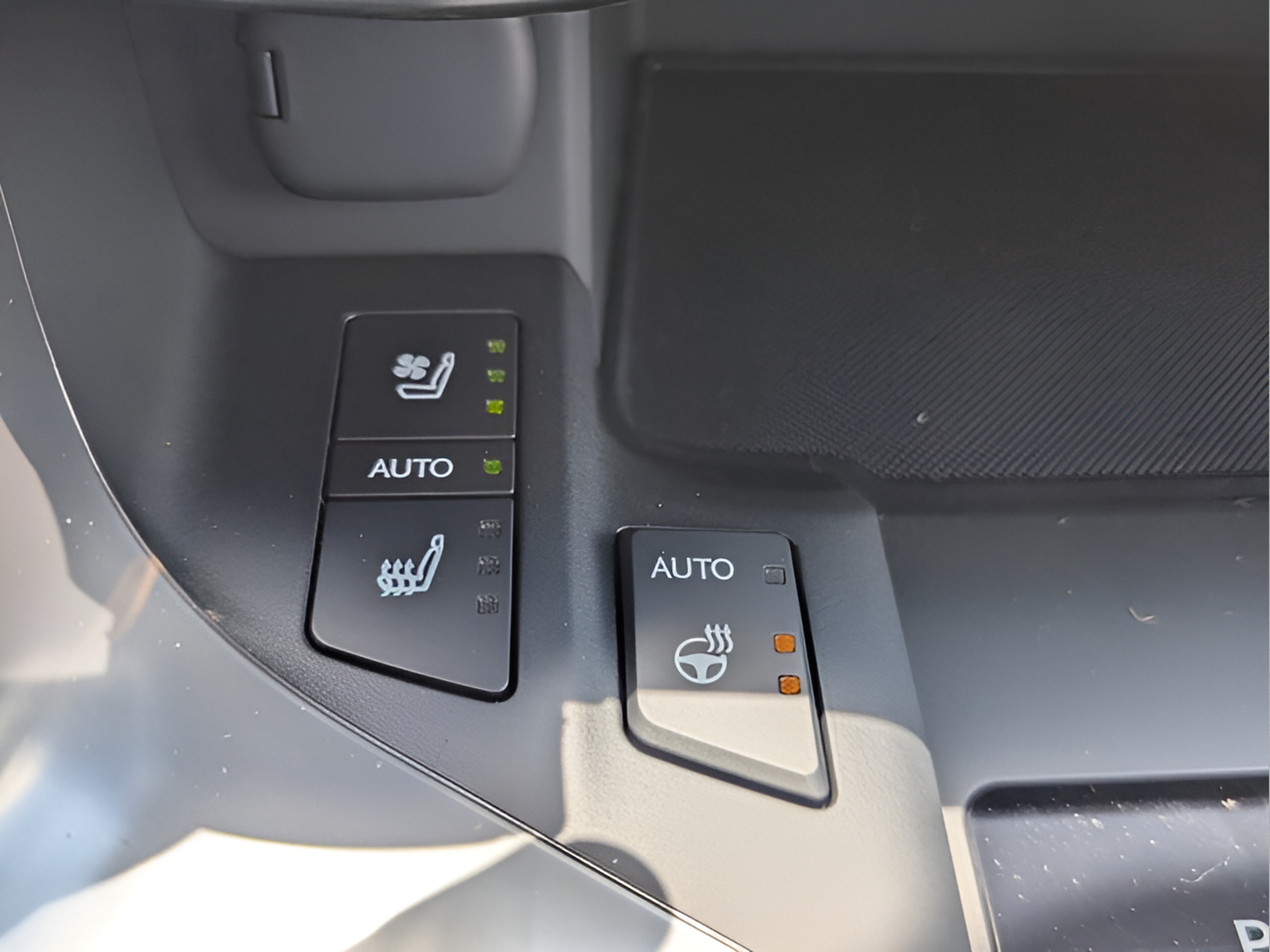 New 2026 Lexus LX 600 F Sport AWD/4WD image 23